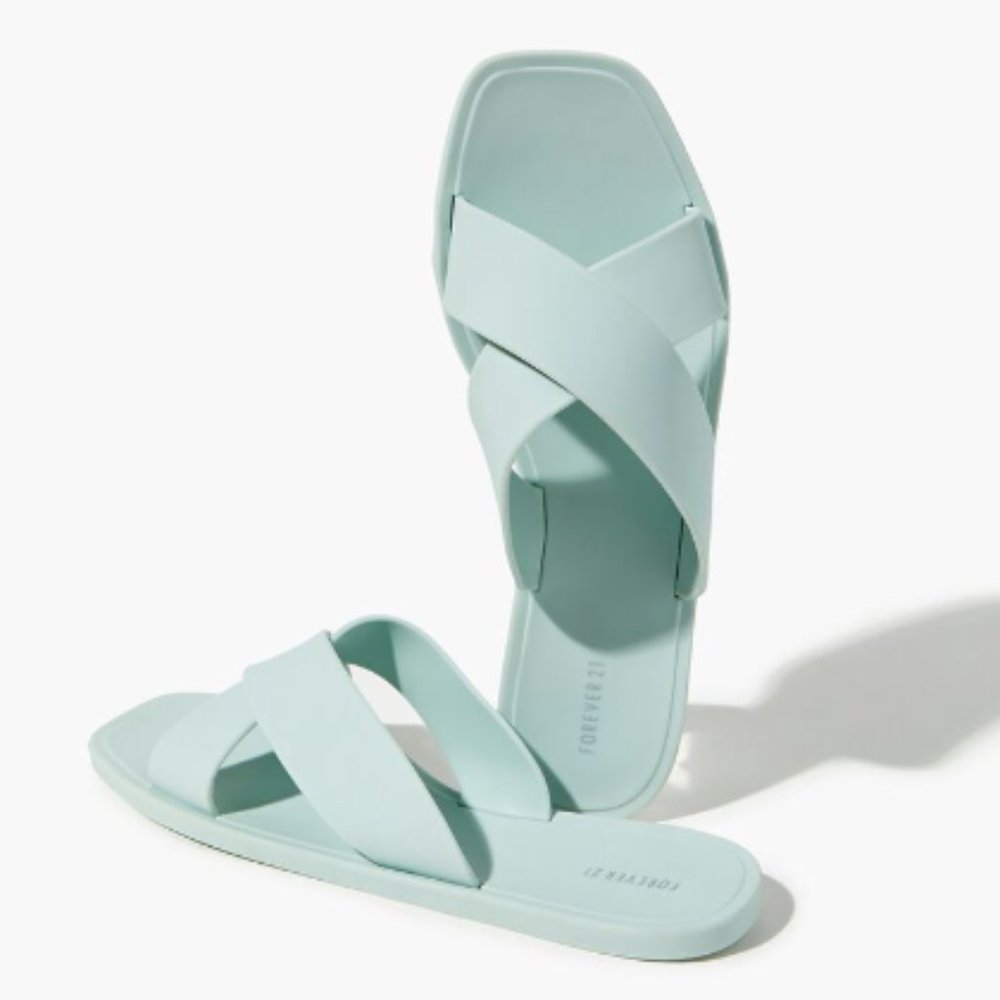 Forever 21 Mint Size: 6 Criss Cross Slip-On Sandals